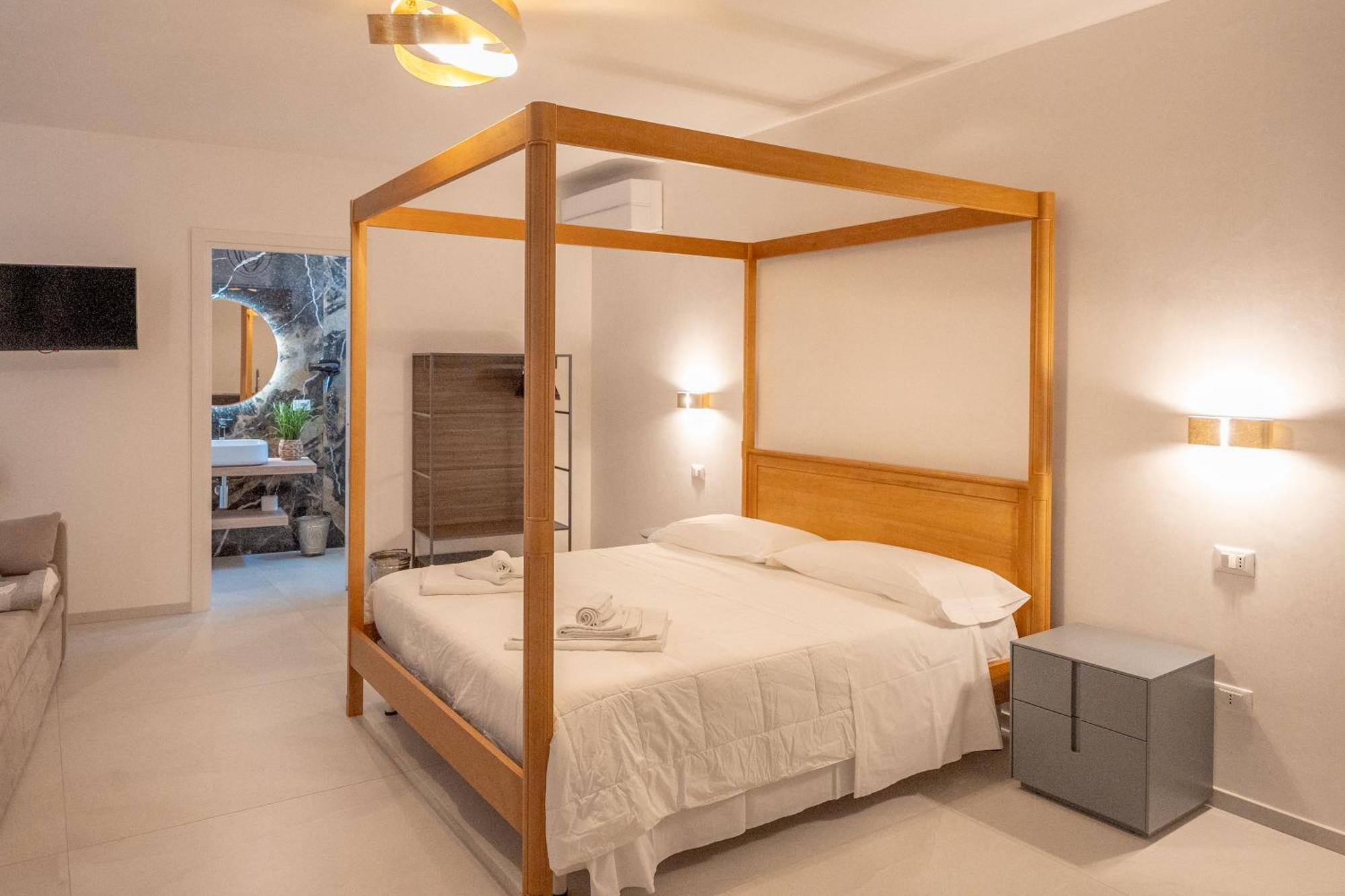 Murieri Rooms Otranto Exterior foto
